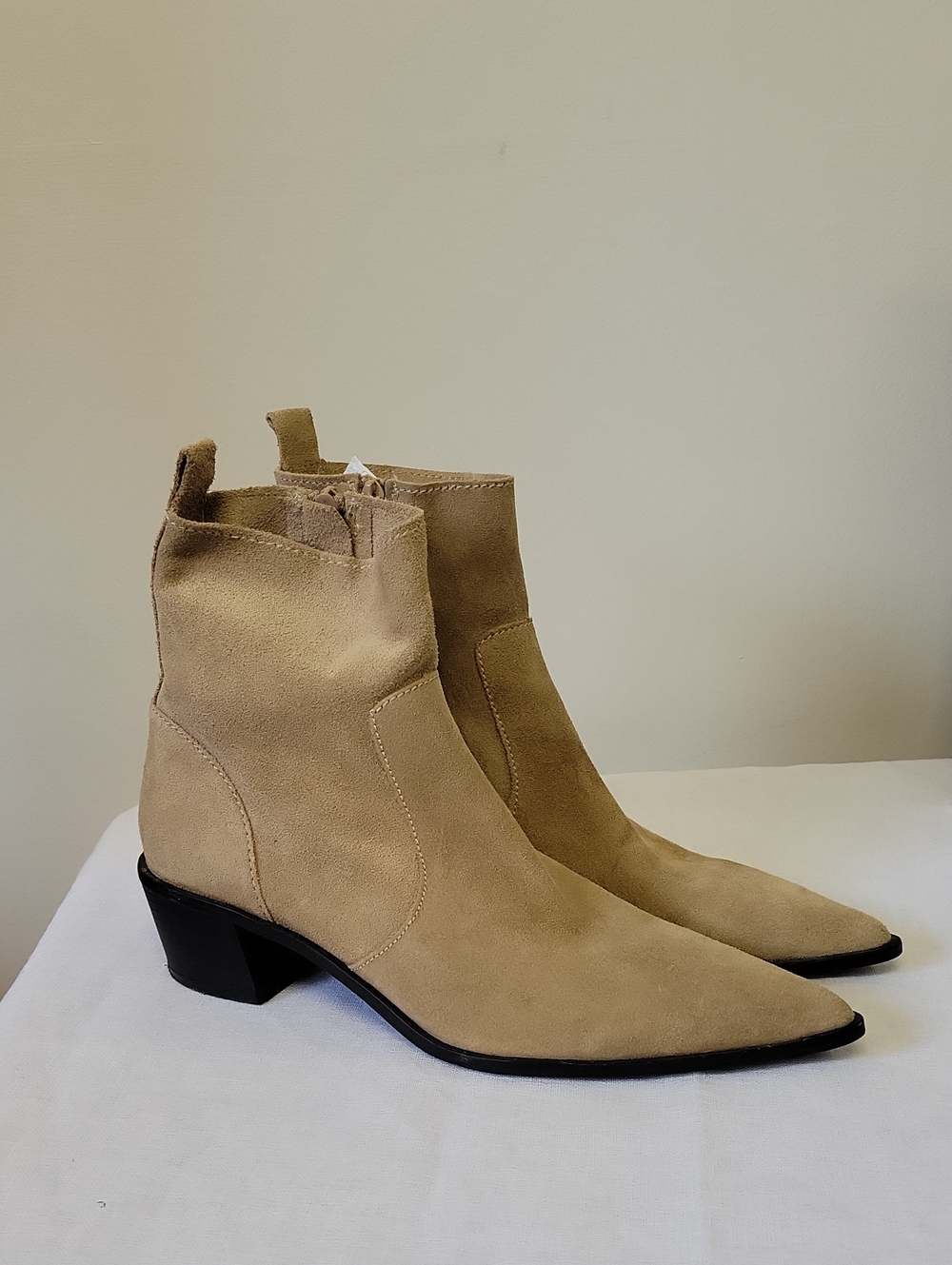 Zara Beige Suede Pointed-Toe Ankle Boots